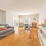Appartement Guestready - Lisbon's Downtown Escape *