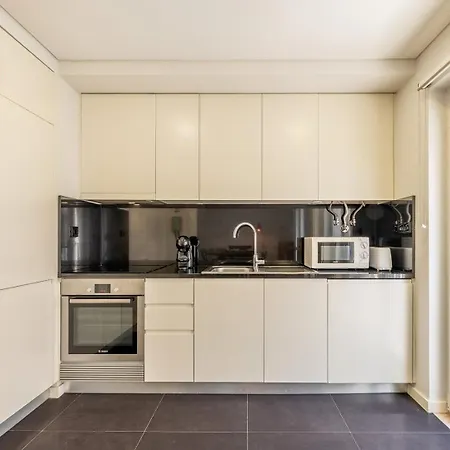 Guestready - Lisbon's Downtown Escape Апартаменты